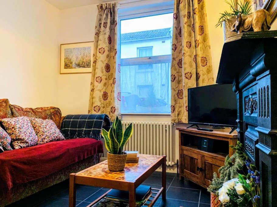 Cute Cottage 5 Min Walk From Cafes Station And Sea Гастінгс Екстер'єр фото